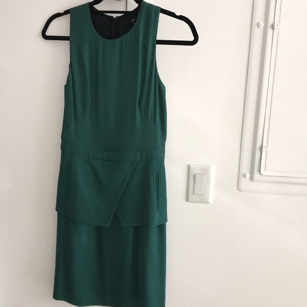 Tibi size 0 green sleeveless dress